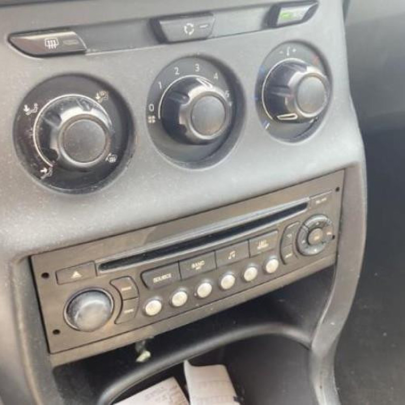 Face avant CITROEN C3 2 Photo n°8