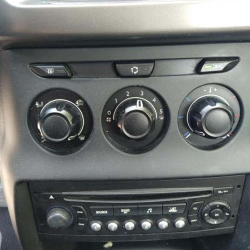 Face avant CITROEN C3 2 Photo n°10