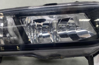 Anti brouillard droit (feux) VOLKSWAGEN POLO 5 Photo n°1