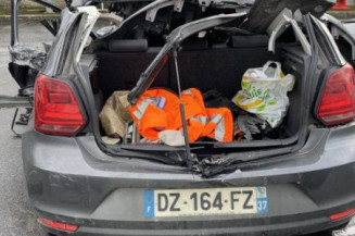 Anti brouillard droit (feux) VOLKSWAGEN POLO 5