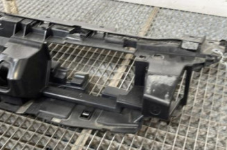 Armature avant, Masque avant PEUGEOT 5008 1