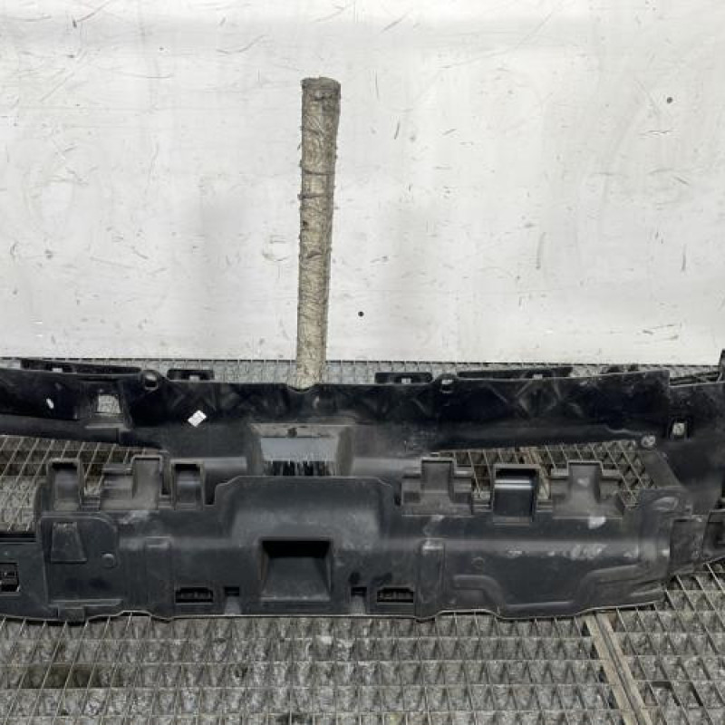 Armature avant, Masque avant PEUGEOT 5008 1 Photo n°4