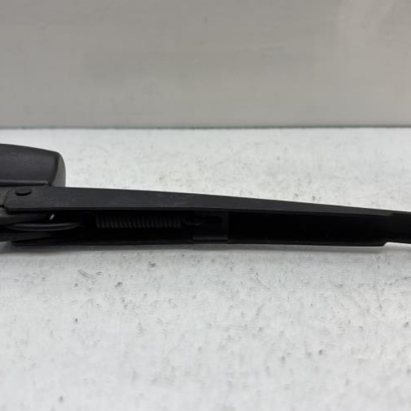 Bras essuie glace arriere MERCEDES CLASSE GLA 156 Photo n°4