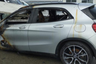 Bras essuie glace arriere MERCEDES CLASSE GLA 156