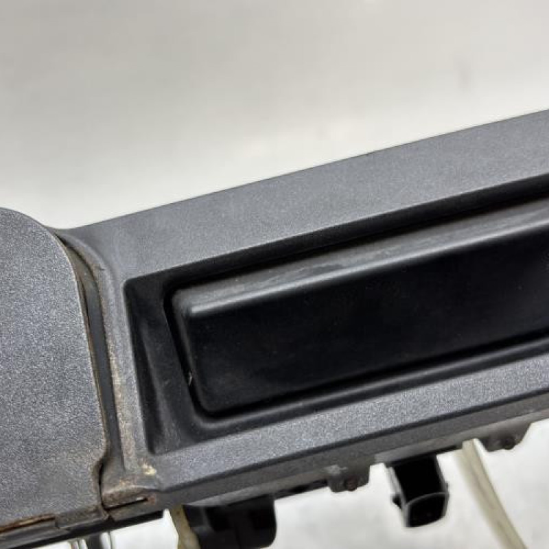 Bouton de coffre MERCEDES CLASSE GLA 156 Photo n°2