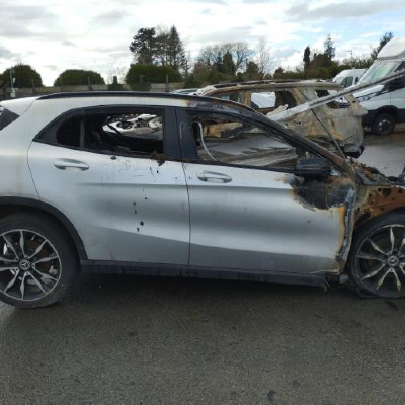 Bouton de coffre MERCEDES CLASSE GLA 156 Photo n°20