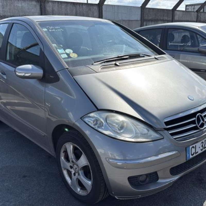 Face avant MERCEDES CLASSE A 169 Photo n°5