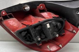 Feu arriere principal gauche (feux) RENAULT CLIO 3