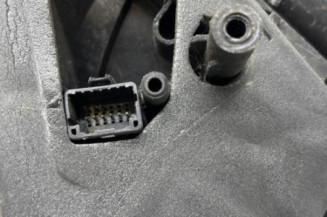 Retroviseur droit RENAULT CLIO 3