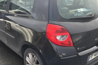 Moteur essuie glace avant RENAULT CLIO 3