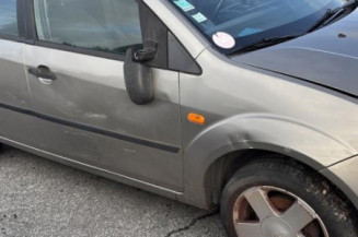 Optique avant principal droit (feux)(phare) FORD FIESTA 5