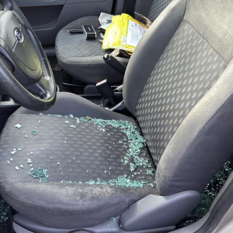 Optique avant principal droit (feux)(phare) FORD FIESTA 5 Photo n°17