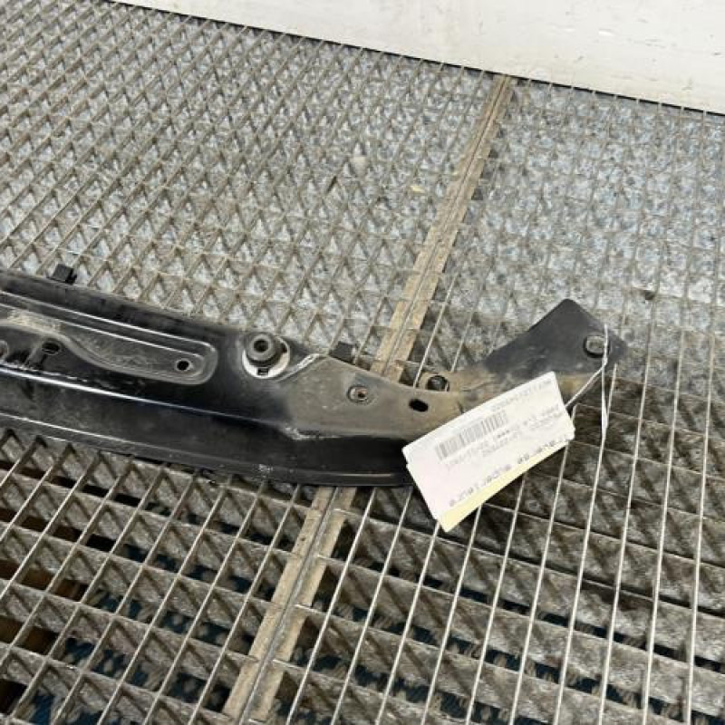 Traverse superieure PEUGEOT 206+ Photo n°3