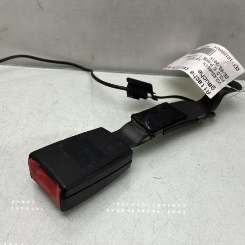 Attache ceinture avant gauche VOLKSWAGEN POLO 5 Photo n°2