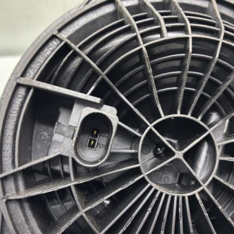 Bouton de coffre VOLKSWAGEN POLO 5 Photo n°3