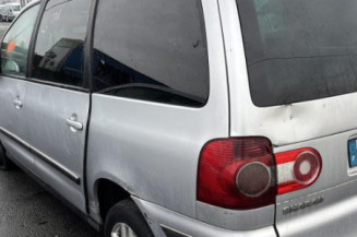 Serrure avant droit VOLKSWAGEN SHARAN 1