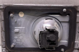 Feu arriere secondaire droit (feux) VOLKSWAGEN SHARAN 1