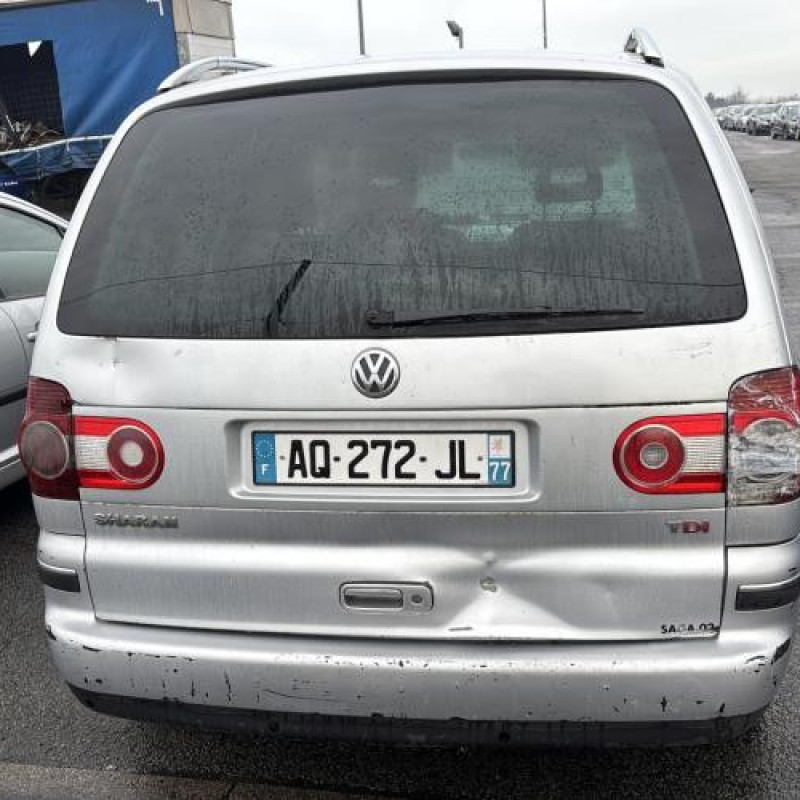 Feu arriere secondaire droit (feux) VOLKSWAGEN SHARAN 1 Photo n°9