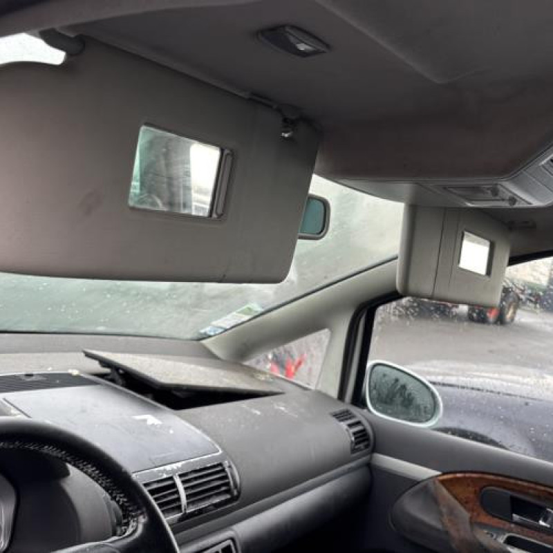 Feu arriere secondaire droit (feux) VOLKSWAGEN SHARAN 1 Photo n°17