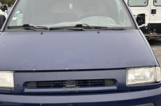 Feu arriere stop central CITROEN JUMPY 1