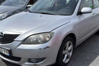 Feu arriere secondaire droit (feux) MAZDA 3 1
