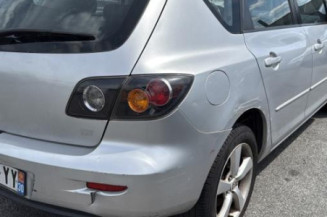 Feu arriere secondaire droit (feux) MAZDA 3 1