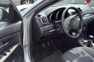 Feu arriere secondaire gauche (feux) MAZDA 3 1