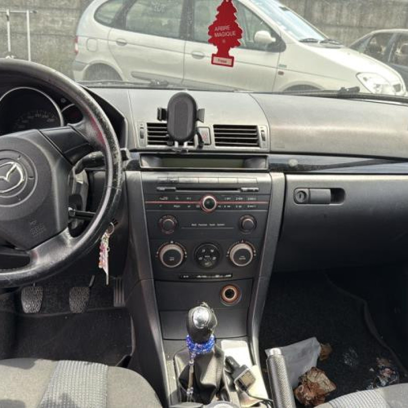 Feu arriere secondaire gauche (feux) MAZDA 3 1 Photo n°15