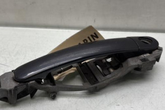 Poignee porte avant gauche VOLKSWAGEN POLO 4 Photo n°1