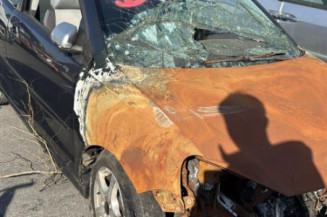 Serrure avant droit VOLKSWAGEN POLO 4