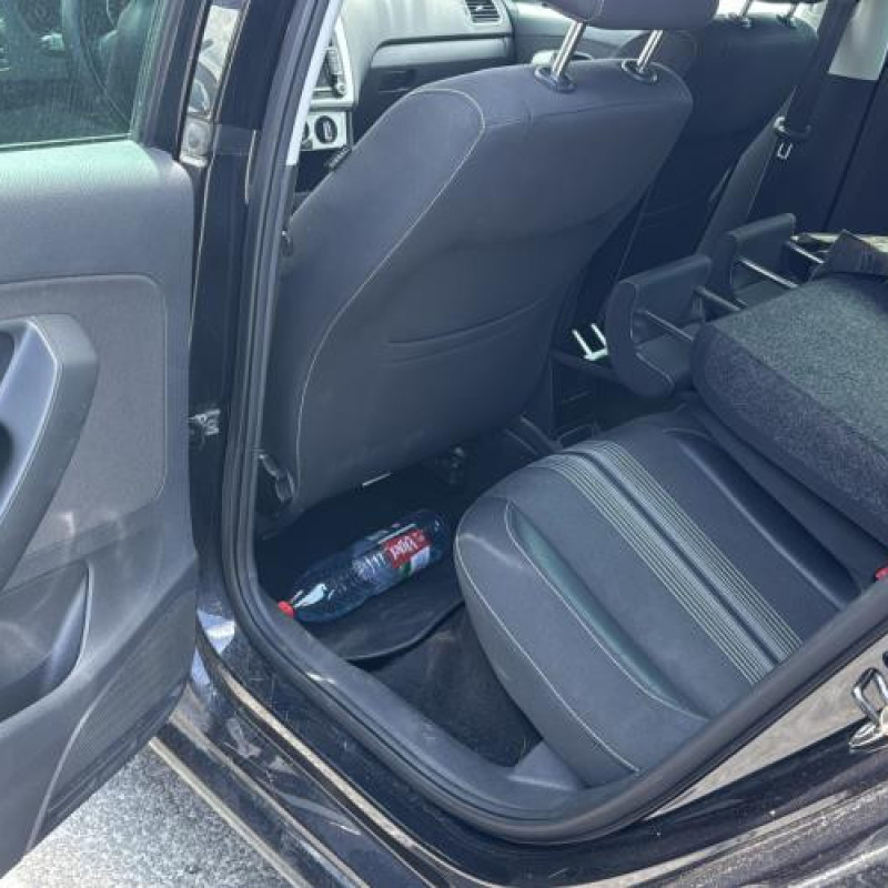 Porte avant droit VOLKSWAGEN POLO 5 Photo n°16