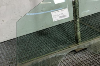 Vitre avant gauche VOLKSWAGEN POLO 5