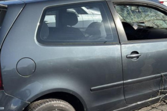 Serrure de coffre VOLKSWAGEN POLO 4