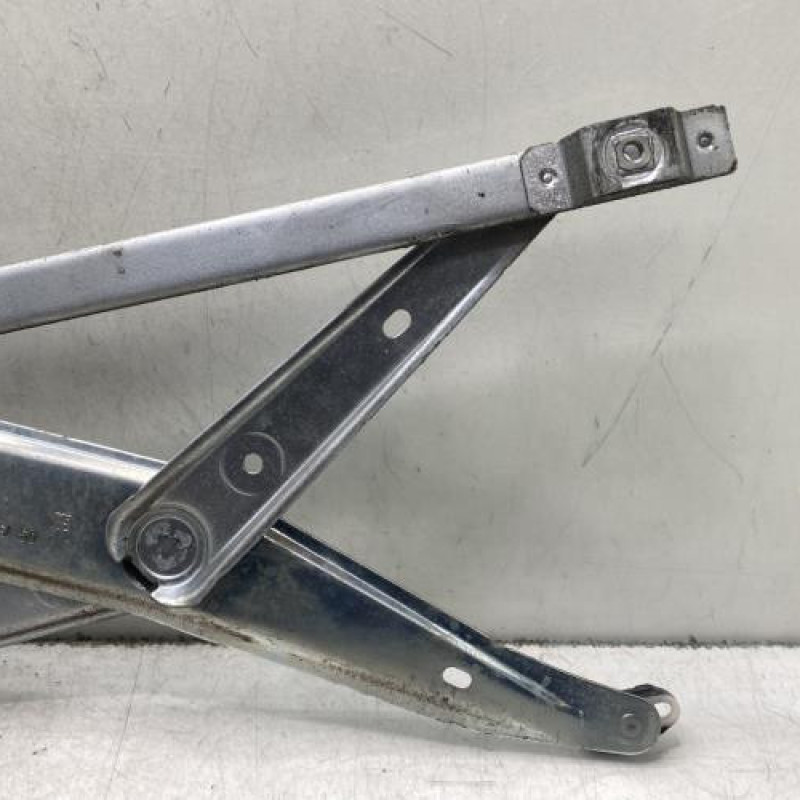 Leve vitre electrique avant gauche OPEL VECTRA B Photo n°3