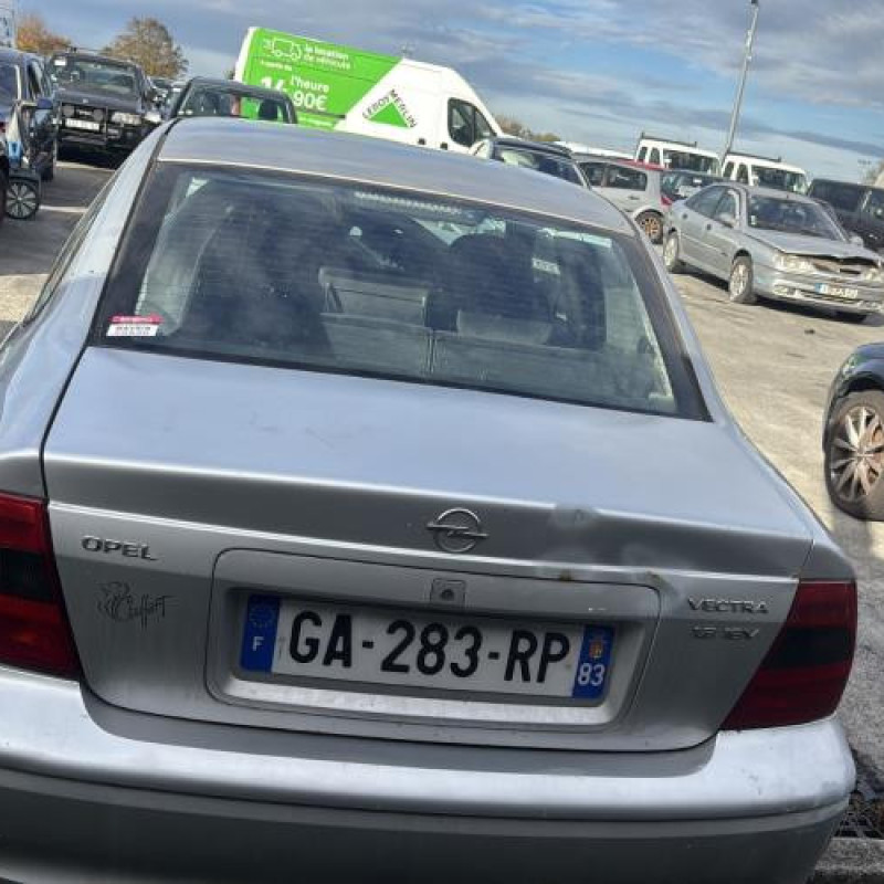 Leve vitre electrique avant gauche OPEL VECTRA B Photo n°11