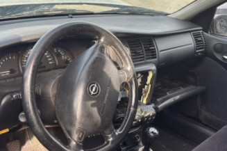 Leve vitre electrique avant gauche OPEL VECTRA B