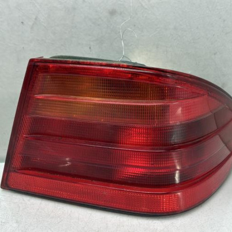 Feu arriere principal droit (feux) MERCEDES CLASSE E 210 Photo n°1