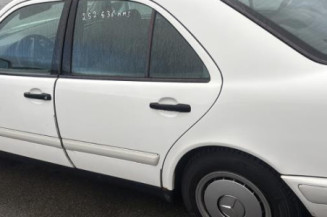 Feu arriere principal droit (feux) MERCEDES CLASSE E 210