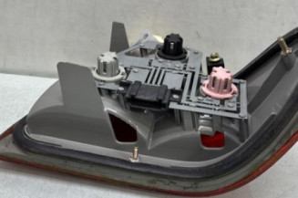 Feu arriere principal gauche (feux) MERCEDES CLASSE E 210