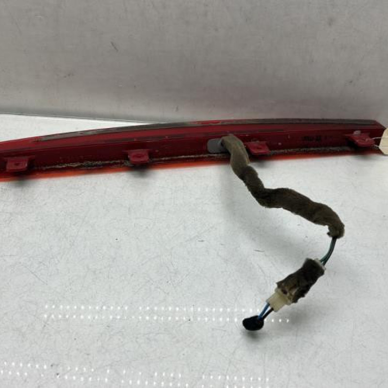 Feu arriere stop central HYUNDAI GETZ Photo n°2