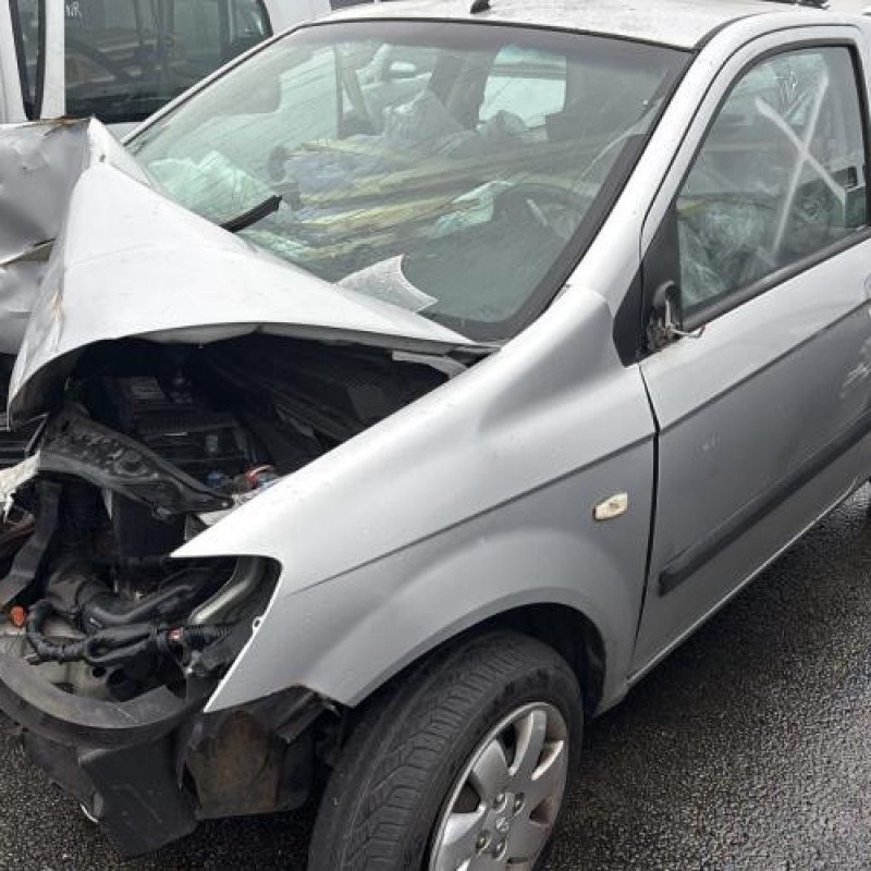 Feu arriere stop central HYUNDAI GETZ Photo n°4