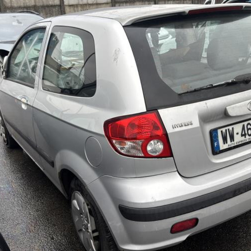 Feu arriere stop central HYUNDAI GETZ Photo n°10