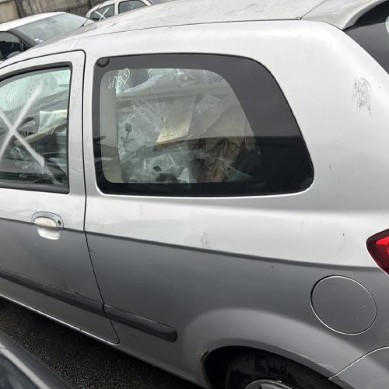 Feu arriere stop central HYUNDAI GETZ Photo n°11