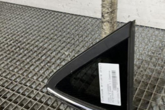 Custode arriere droit FORD FIESTA 7