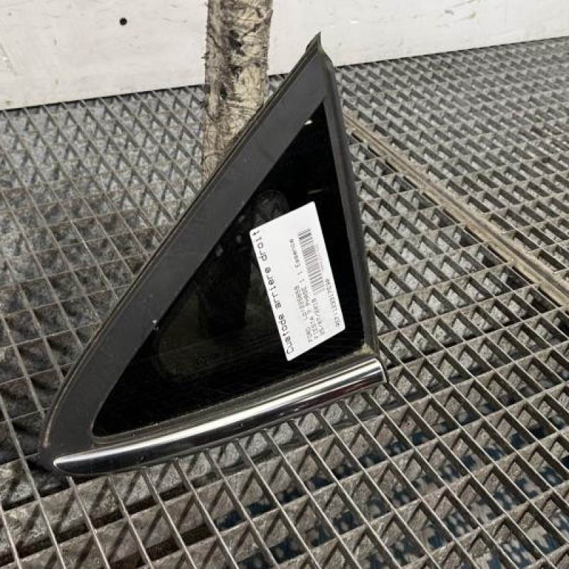 Custode arriere droit FORD FIESTA 7 Photo n°3