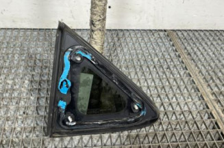 Custode arriere droit FORD FIESTA 7