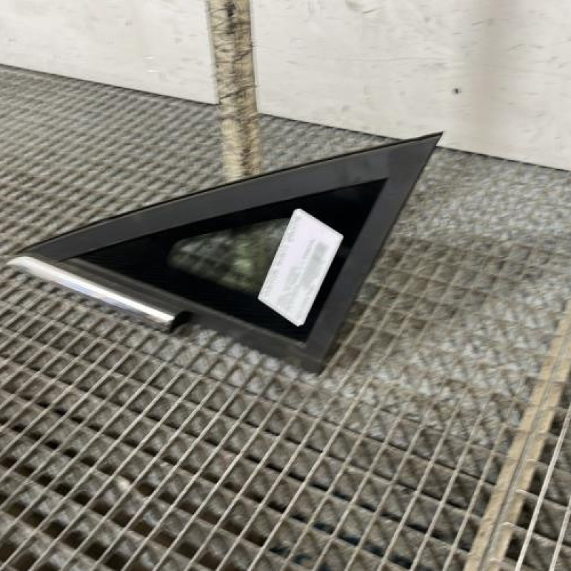 Custode avant gauche FORD FIESTA 7 Photo n°3