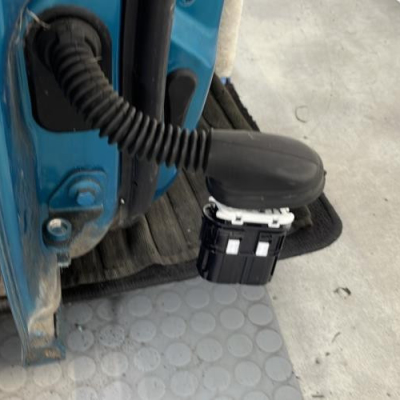 Porte avant droit FORD FIESTA 7 Photo n°3