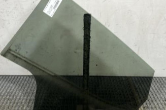 Vitre arriere droit FORD FIESTA 7