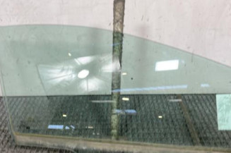 Vitre avant droit FORD FIESTA 7 Photo n°1